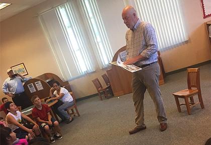 Supervisor Couch was the Guest Reader at the Arvin Library